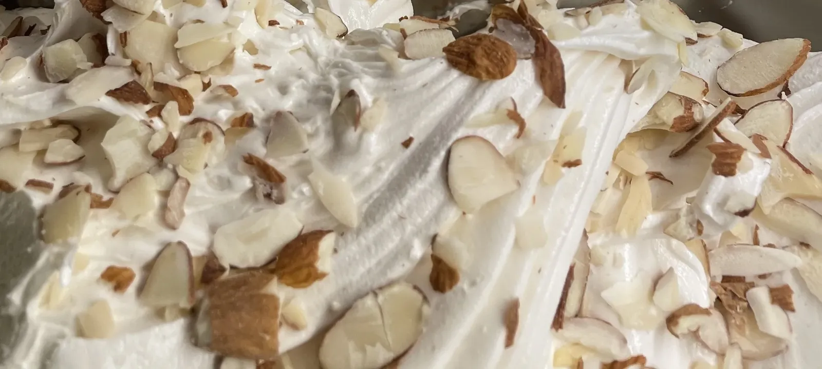 Mandorla gelato